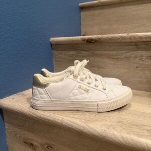 Guess Loven Sneaker Women’s